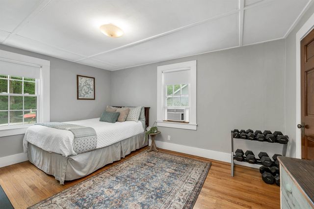 55 School Street, Salem, NH 03079