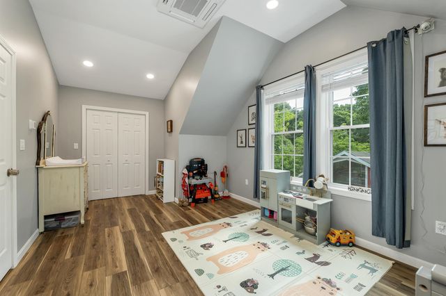 55 School Street, Salem, NH 03079