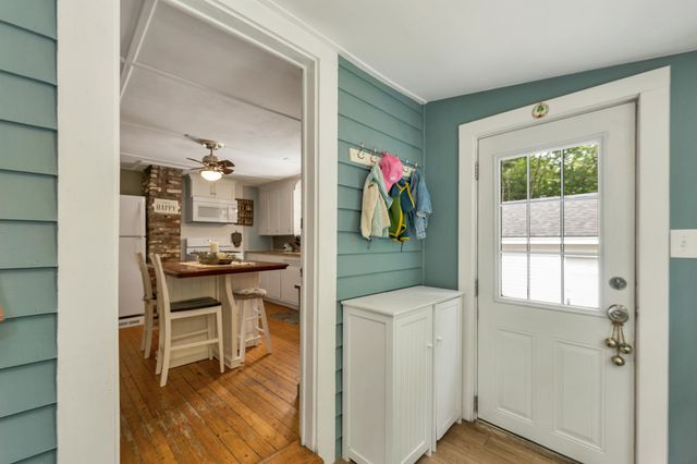 55 School Street, Salem, NH 03079