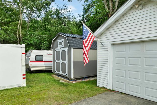 55 School Street, Salem, NH 03079