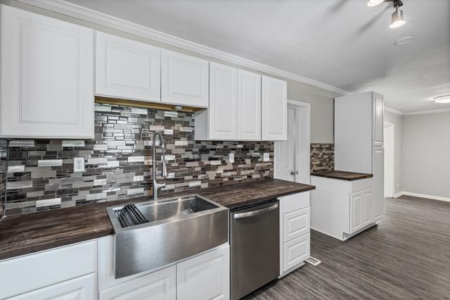 46 CHARLES AVE, Munford, TN 38058