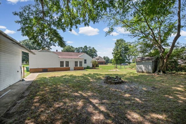 46 CHARLES AVE, Munford, TN 38058