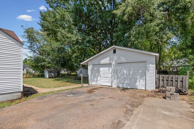 46 CHARLES AVE, Munford, TN 38058