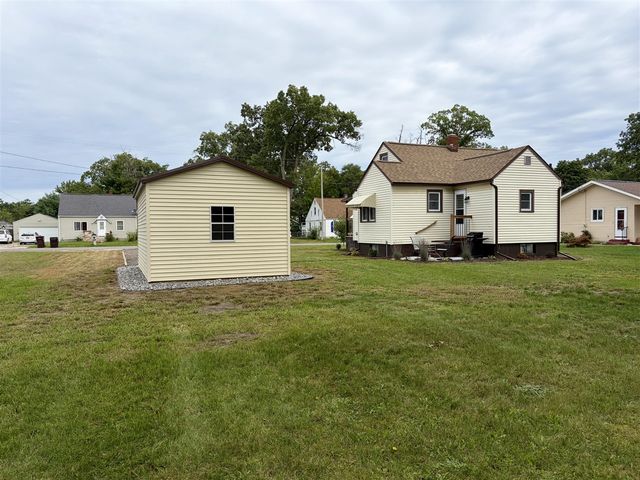 1681 Langeland Avenue, Muskegon, MI 49442