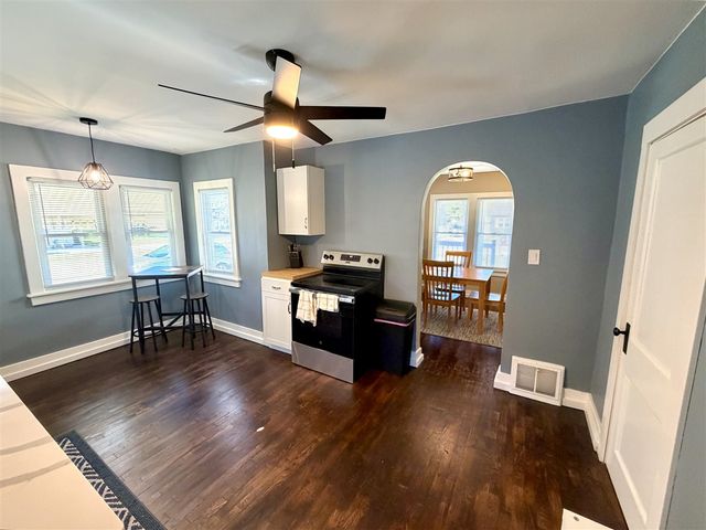 1681 Langeland Avenue, Muskegon, MI 49442