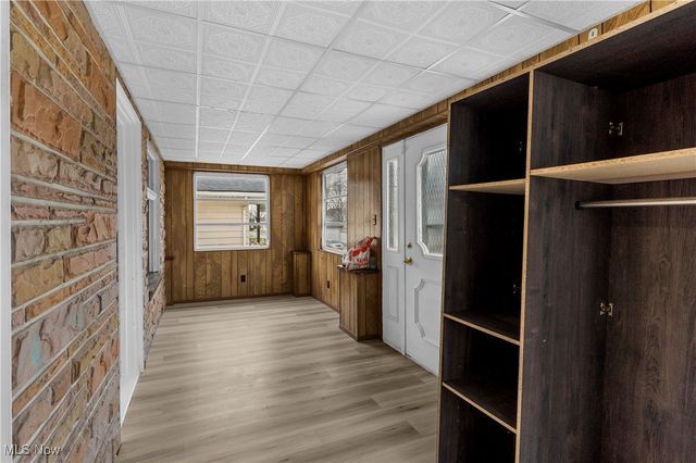 170 N Richview Avenue, Youngstown, OH 44509