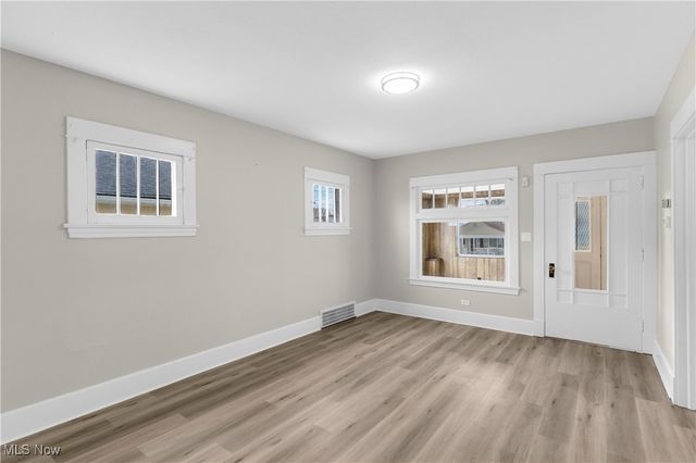 170 N Richview Avenue, Youngstown, OH 44509