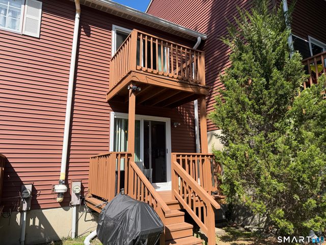 41 Patricia Road D, Bridgeport, CT 06606
