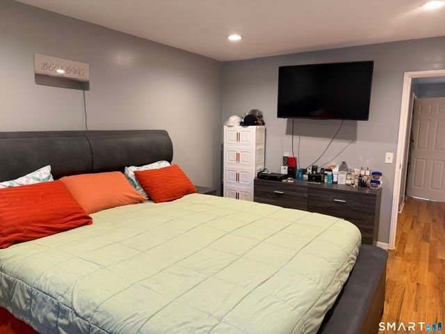 41 Patricia Road D, Bridgeport, CT 06606