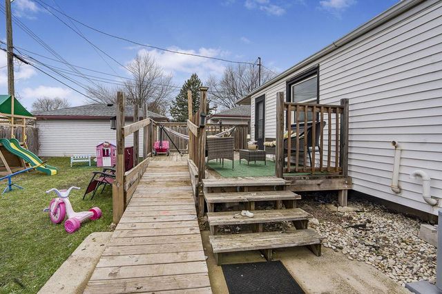 1521 Harmony DRIVE, Racine, WI 53402