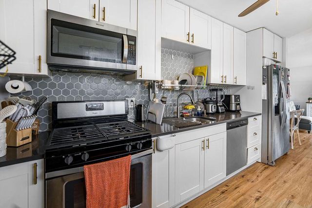 1521 Harmony DRIVE, Racine, WI 53402