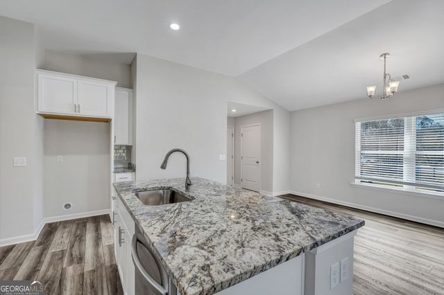 126 Lakeview Pines Way, Statesboro, GA 30461