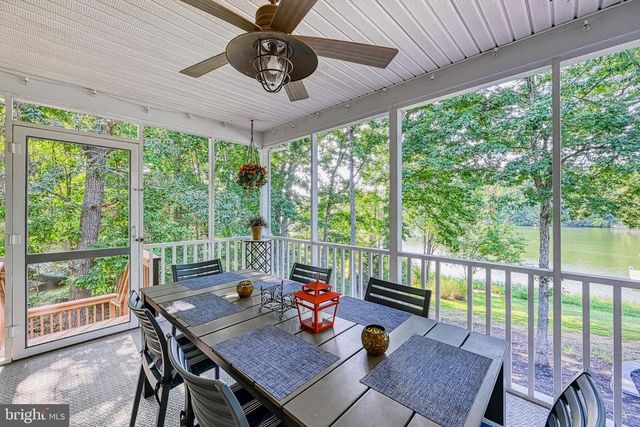 5500 DOGWOOD TREE LN, Mineral, VA 23117