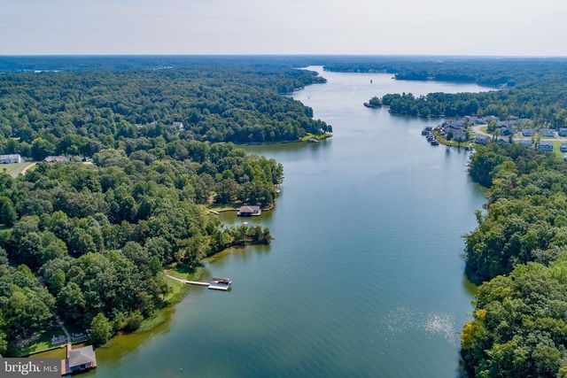 5500 DOGWOOD TREE LN, Mineral, VA 23117