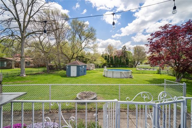 228 Brush Hollow Road, Greece, NY 14626