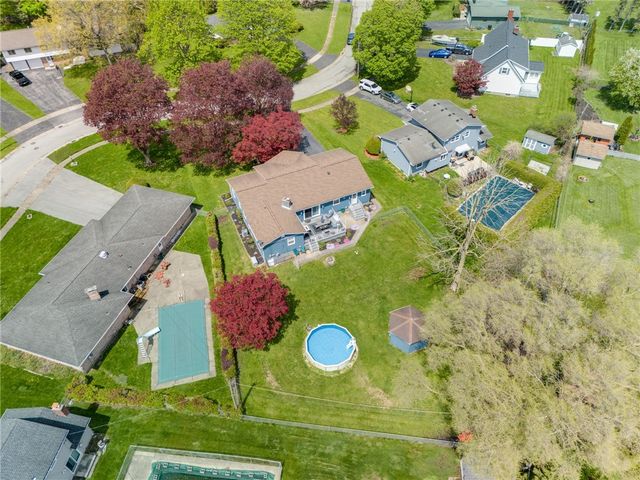 228 Brush Hollow Road, Greece, NY 14626