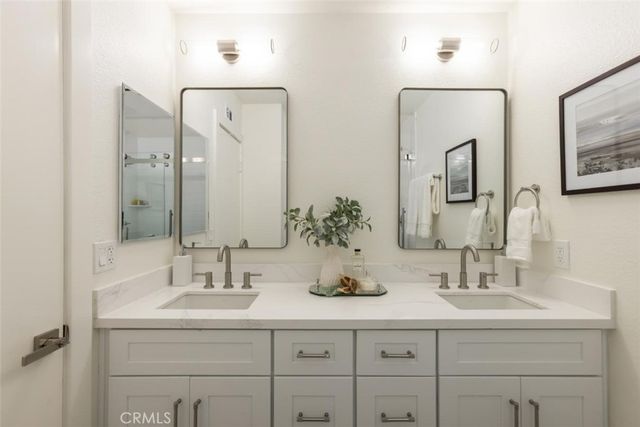 9801 Genesee Avenue, San Diego, CA 92121