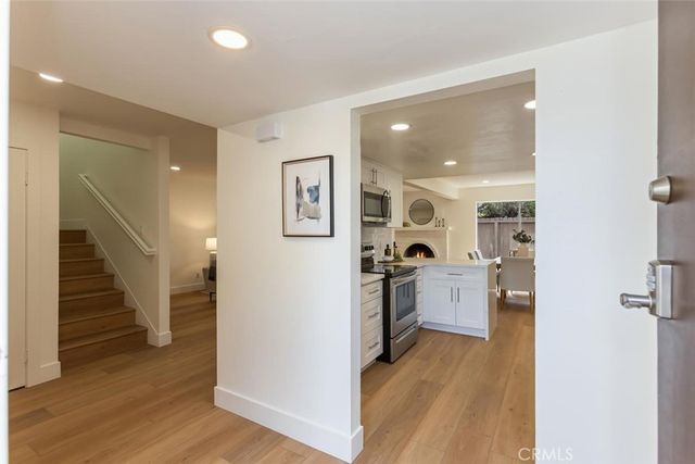 9801 Genesee Avenue, San Diego, CA 92121