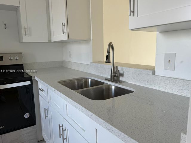 8700 N Sherman Cir 108, Miramar, FL 33025