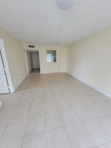 8700 N Sherman Cir 108, Miramar, FL 33025