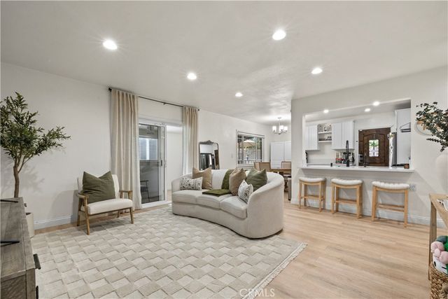 8268 Garfield, Riverside, CA 92504