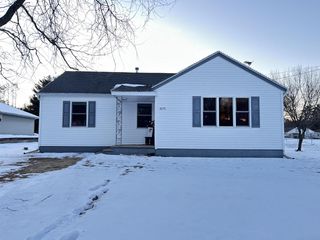 3175 LAKEVIEW DRIVE, Suamico, WI 54173