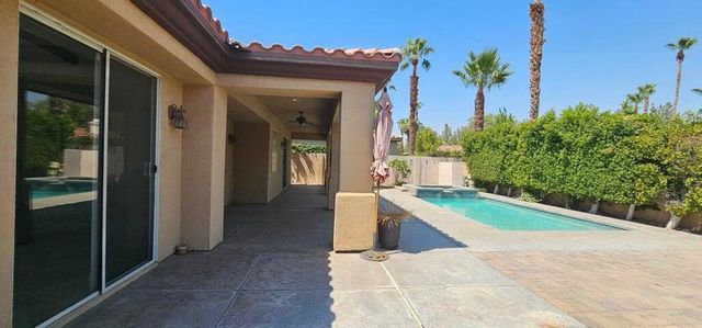 40560 Palm Court, Palm Desert, CA 92260
