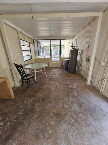 2909 SE 39 Avenue, Okeechobee, FL 34974