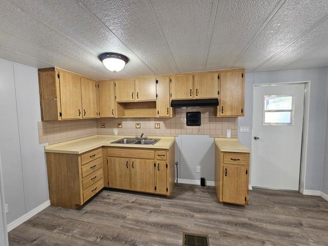 2909 SE 39 Avenue, Okeechobee, FL 34974