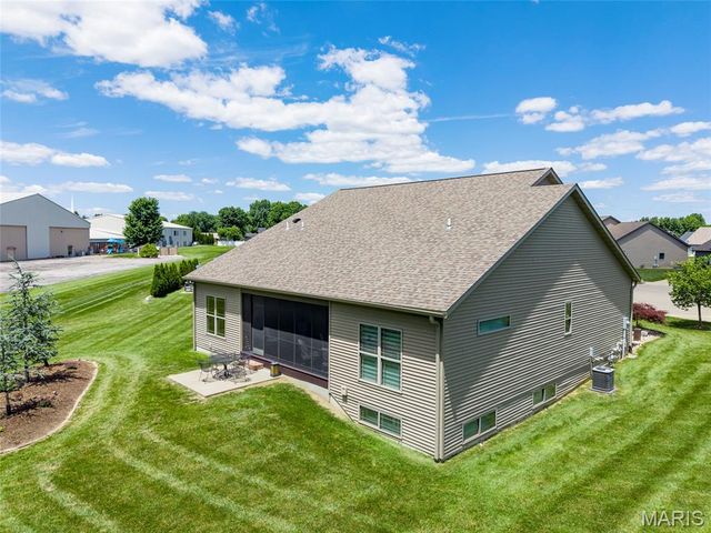 41 Nickel Plate Drive, Edwardsville, IL 62025