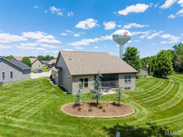 41 Nickel Plate Drive, Edwardsville, IL 62025