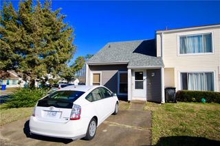 275 Thalia TRCE, Virginia Beach, VA 23452