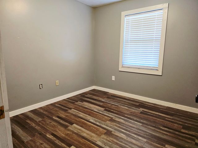 136 Township Road 1366, South Point, OH 45680