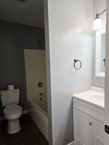 136 Township Road 1366, South Point, OH 45680