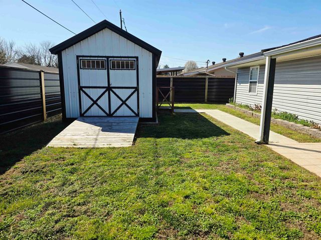 136 Township Road 1366, South Point, OH 45680