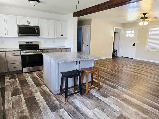 136 Township Road 1366, South Point, OH 45680