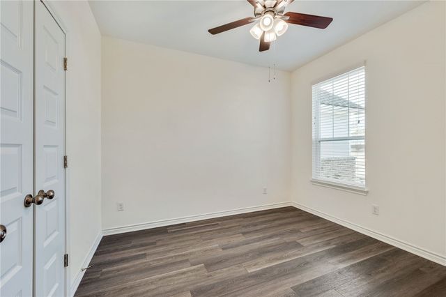 2502 Lightfoot Lane, Bryan, TX 77803