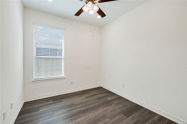 2502 Lightfoot Lane, Bryan, TX 77803