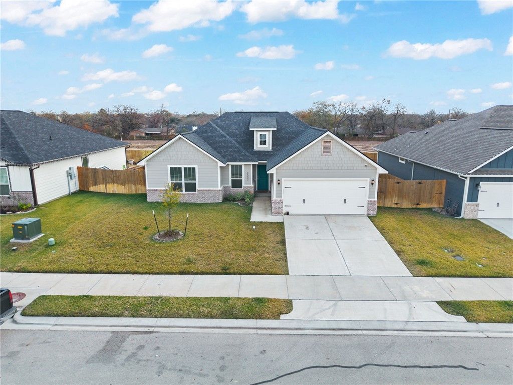 2502 Lightfoot Lane, Bryan, TX 77803