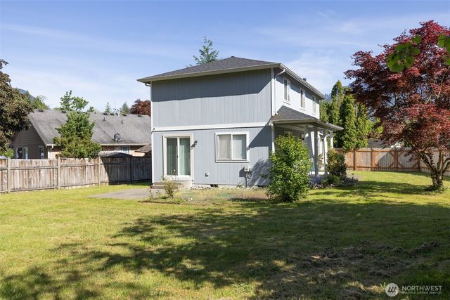 329 Shelby Street, Gold Bar, WA 98251