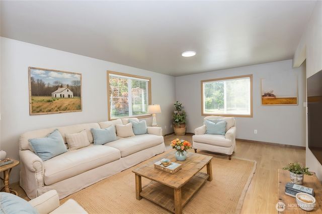 329 Shelby Street, Gold Bar, WA 98251