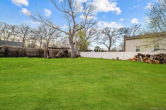 40 Alder Drive, Mastic Beach, NY 11951