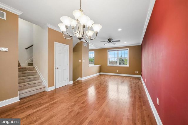 9 E ROBERTS ST, Norristown, PA 19401