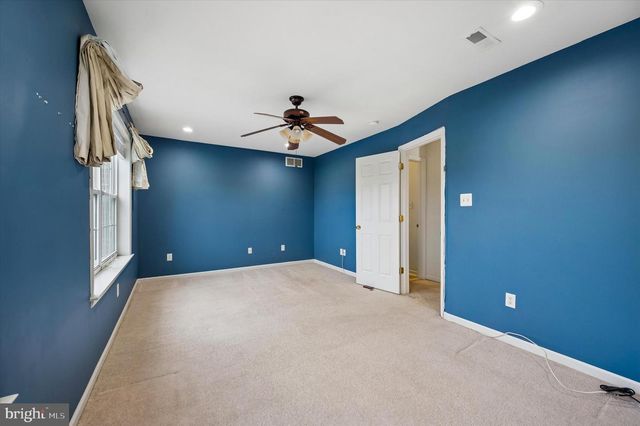 9 E ROBERTS ST, Norristown, PA 19401