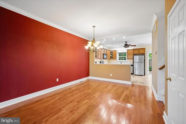 9 E ROBERTS ST, Norristown, PA 19401