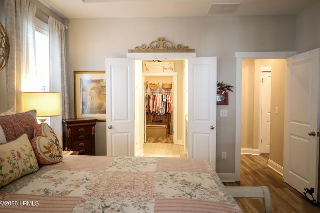 437 Coquinas Lane, Beaufort, SC 29906