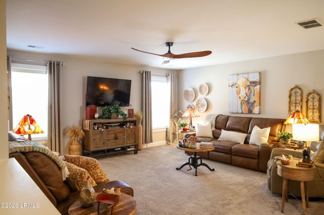 437 Coquinas Lane, Beaufort, SC 29906