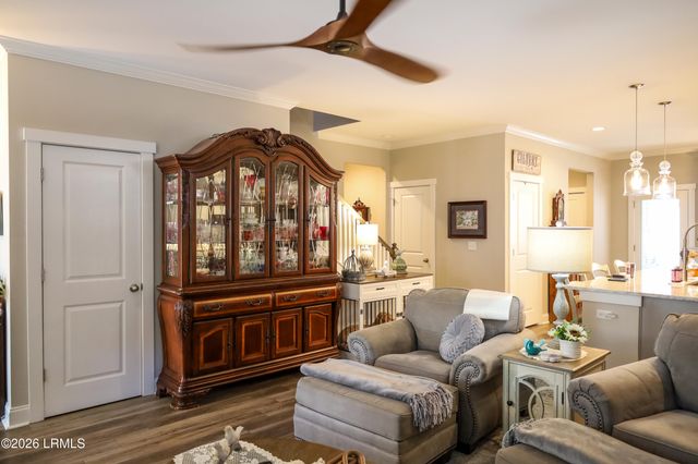 437 Coquinas Lane, Beaufort, SC 29906