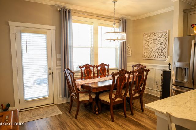 437 Coquinas Lane, Beaufort, SC 29906