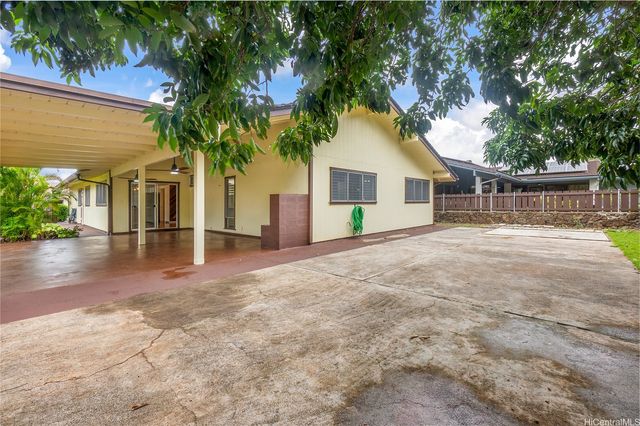 98-1655 Piki Street, Aiea, HI 96701